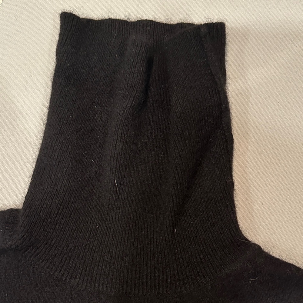 Ann Taylor Elegant Black Turtleneck Sweater - Picture 9 of 9